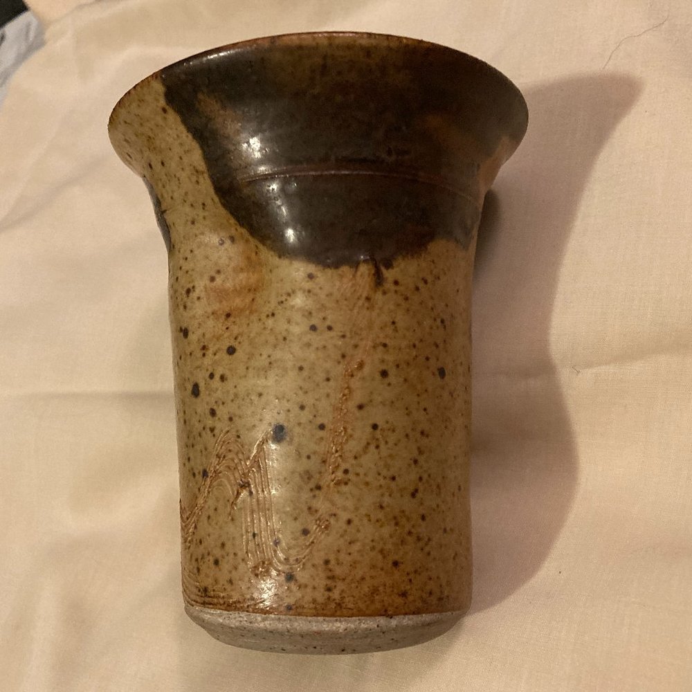 Artisan Hand Made Studio Art Pottery-Indented Pinch Thumb Cup Mug-Signed-4.5"H